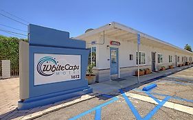 White Caps Motel Ventura